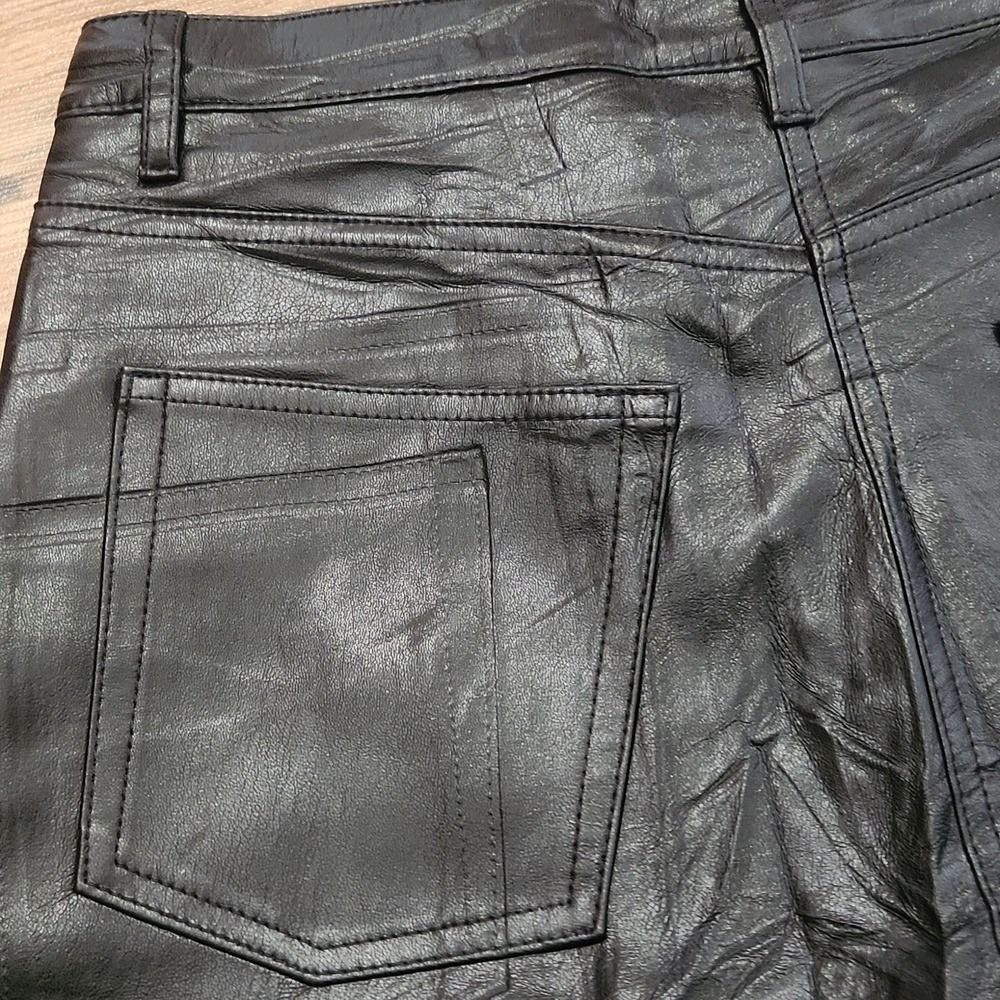 Artitzia Wilfred Vegan Leather Straight Leg Boho Edgy Baddie Black 8 High Rise - Picture 7 of 9